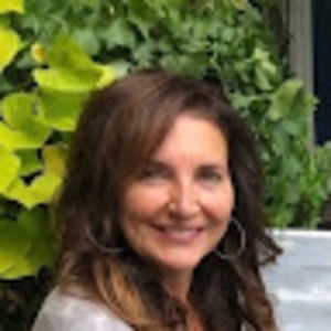 Meet your Posher, Linda